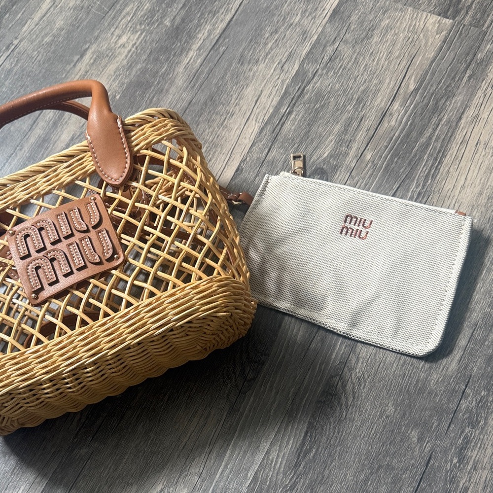 Miu Miu Brown Woven Tote Bag - Picture 2 of 5